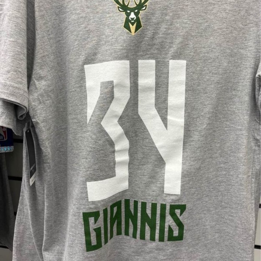 brand new milwaukee bucks shirt large - Picture 2 of 2